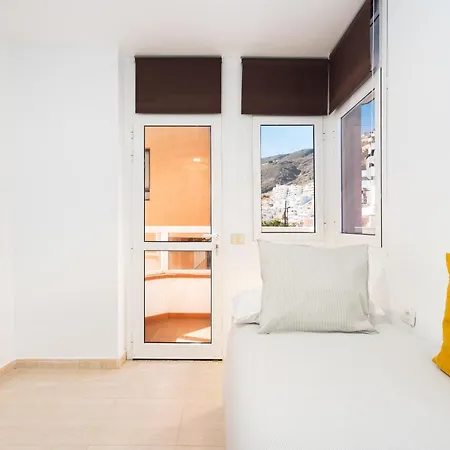 Home2book Bright Apt & Panoramic Sea View *